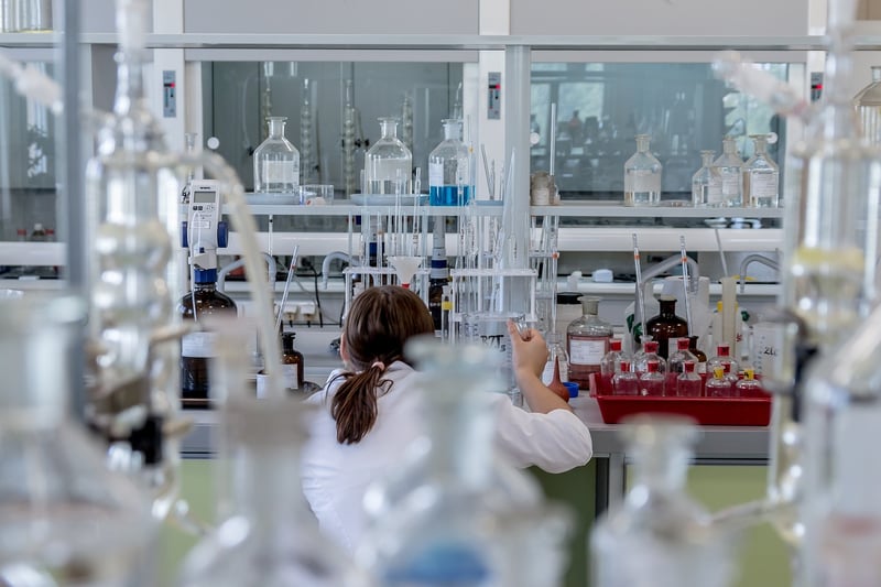 Marie Curie in laboratory